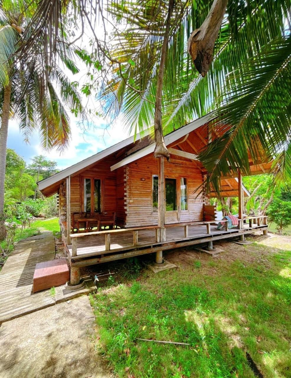A-Na-Lay Resort Koh Kood Ko Kut Buitenkant foto